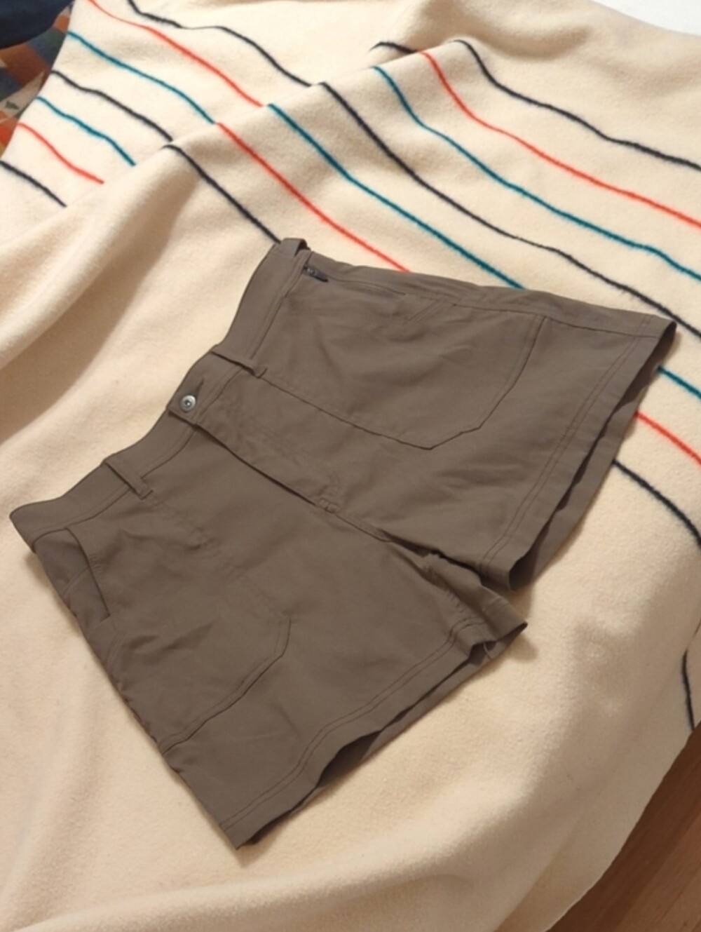 PrAna Women's Stretch Zion Cargo Shorts 5", Brown, 14